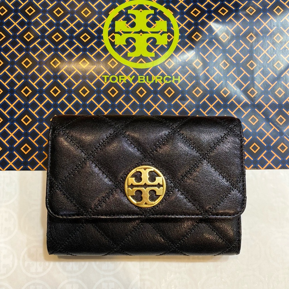 NWT! Tory Burch Willa Chain Wallet Crossbody Black